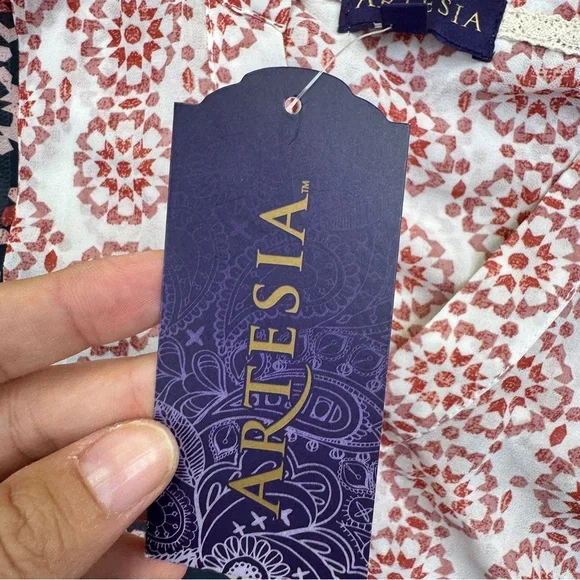 NWT Artesia Womens Top Size M Pink Blue Button Front - Picture 13 of 16